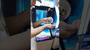 音ゲーで連コイン...? #元ゲーセン店員